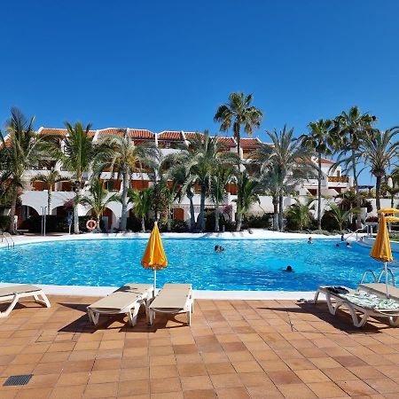Studio Apartment No 1 Directly On The Beach And Sea, Terrace, Heated Pool, Wifi Плая де лас Америкас Екстериор снимка