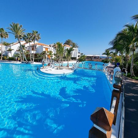 Studio Apartment No 1 Directly On The Beach And Sea, Terrace, Heated Pool, Wifi Плая де лас Америкас Екстериор снимка