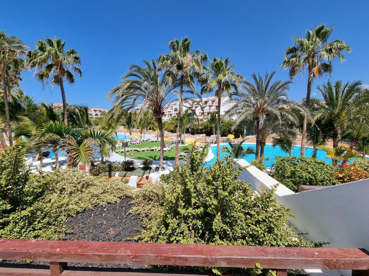 Studio Apartment No 1 Directly On The Beach And Sea, Terrace, Heated Pool, Wifi Плая де лас Америкас Екстериор снимка