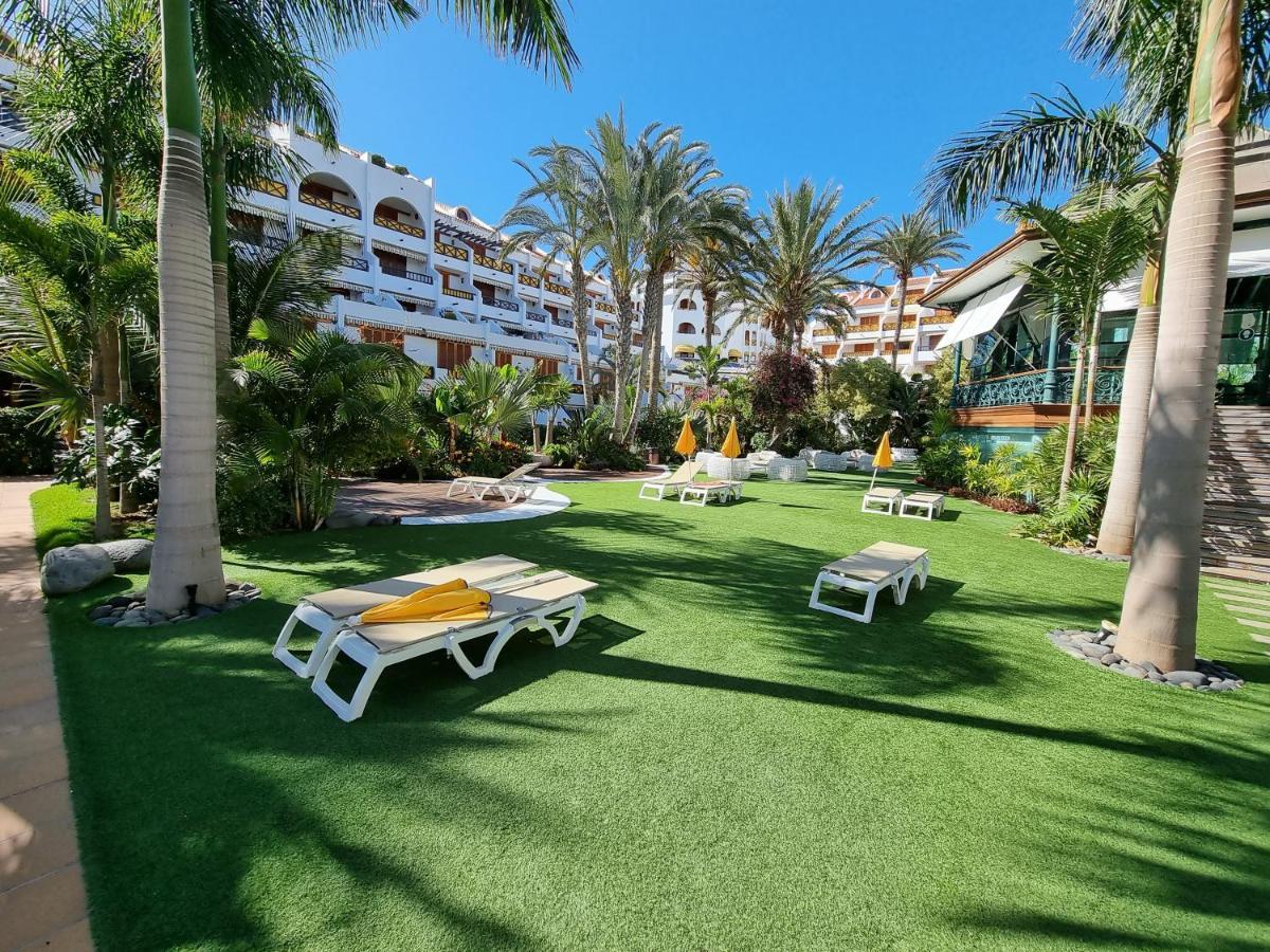 Studio Apartment No 1 Directly On The Beach And Sea, Terrace, Heated Pool, Wifi Плая де лас Америкас Екстериор снимка