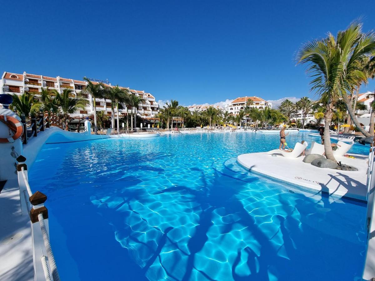 Studio Apartment No 1 Directly On The Beach And Sea, Terrace, Heated Pool, Wifi Плая де лас Америкас Екстериор снимка
