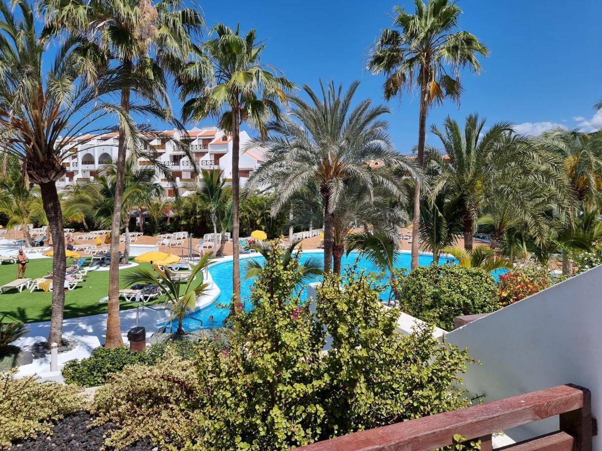 Studio Apartment No 1 Directly On The Beach And Sea, Terrace, Heated Pool, Wifi Плая де лас Америкас Екстериор снимка